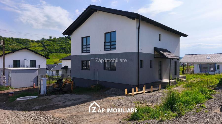 Duplex Livezeni - Cartier nou - 3 si 4 camere - 5