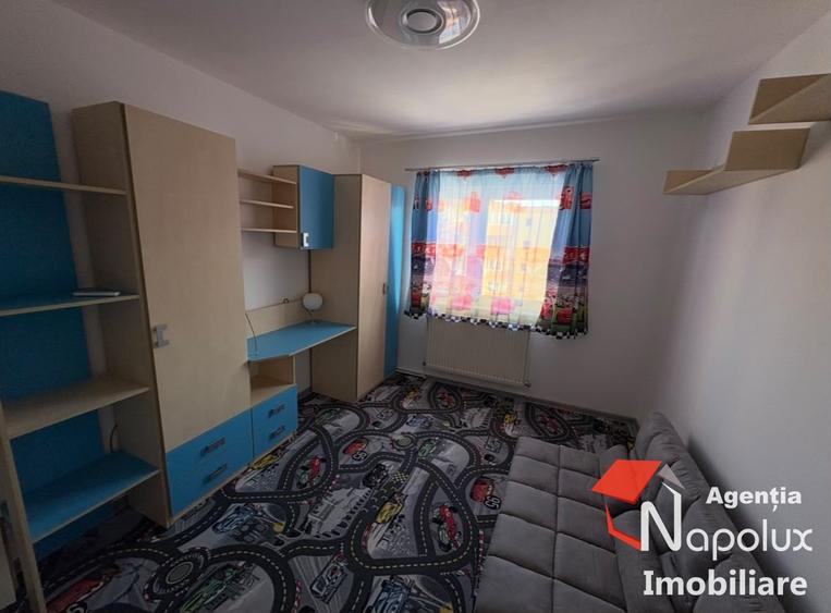 🏡 Apartament cu 4 camere de vânzare în Plopilor – 77 mp + 2 balcoane
