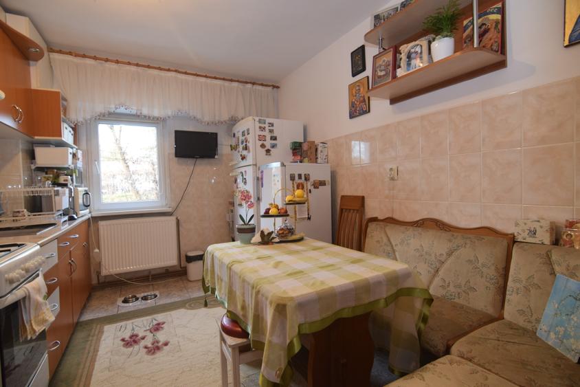 Pacurari -OMV - Apartament superb cu 3 CD, modelul cu 2 bai si vedere dubla