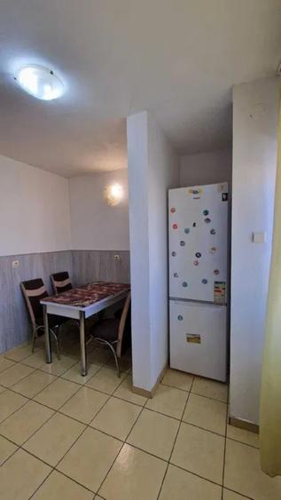 INCHIRIEZ APARTAMENT 2 CAMERE ZONA TEREZIAN