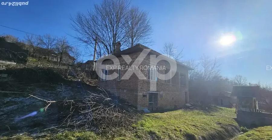 Casă 3 camere în Livezeni – Stâlpeni | 88 mp utili, teren 300 mp, zonă liniștită - 2