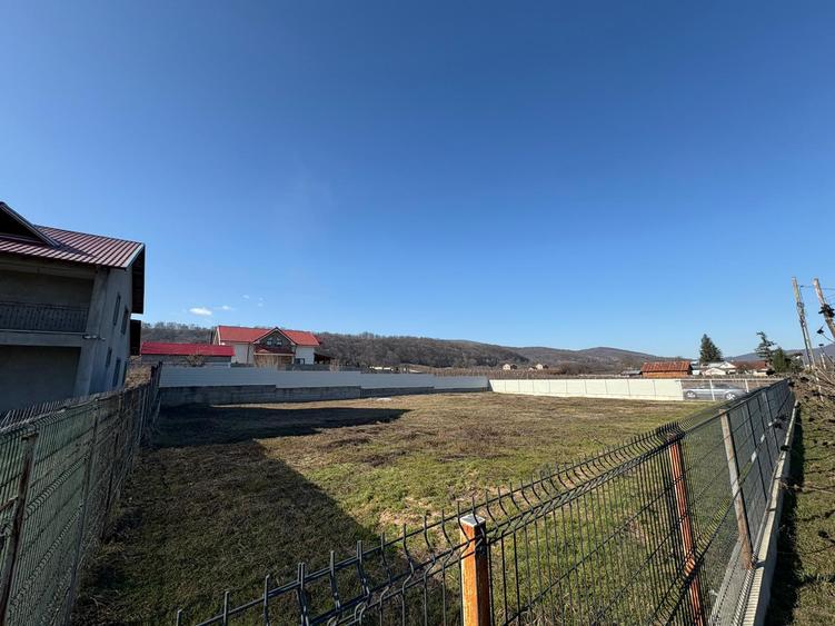 Teren de vânzare în Odobești – 1000 mp