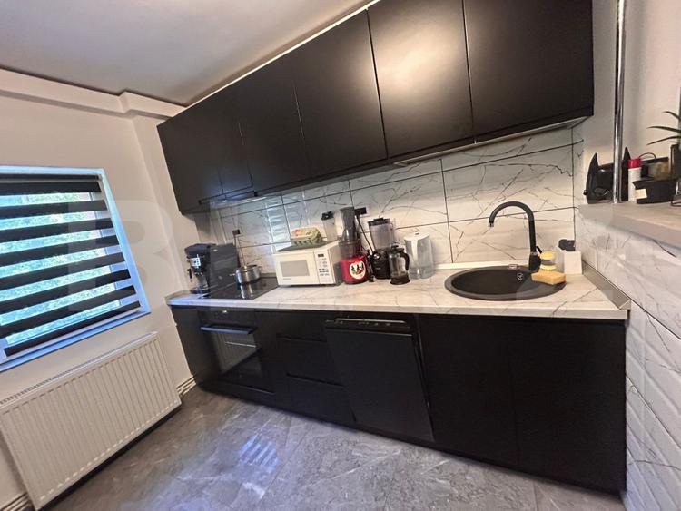 Apartament 3 camere, 66 mp, zona Soarelui