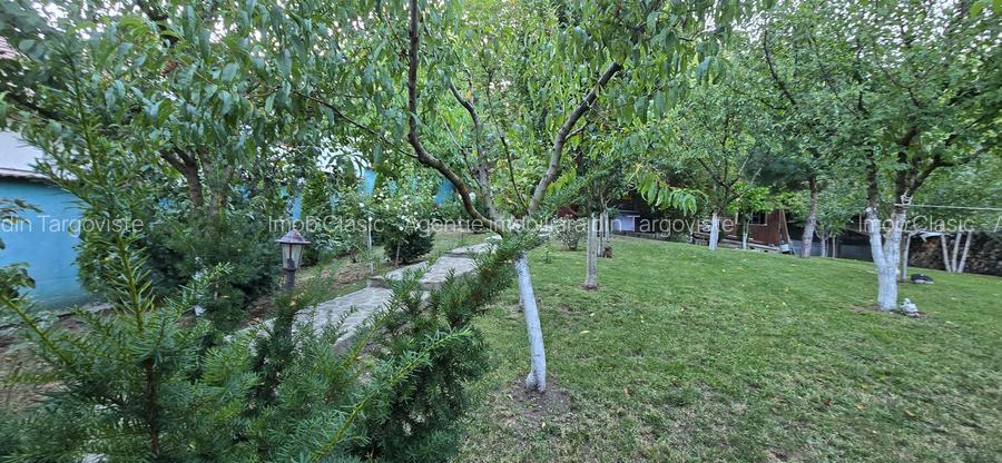 Moreni , Dambovita , vanzare proprietate -casa si teren