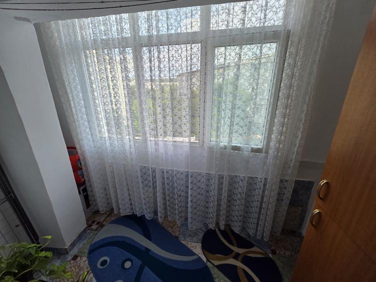 Dacia 3 camere decomandat