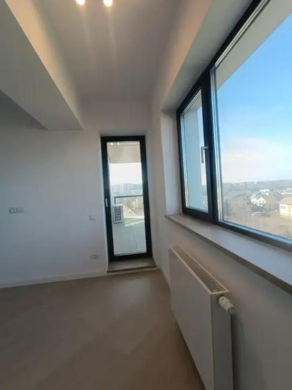 Apartament 3 camere premium în Cortina North | Etaj 5 | Balcon | Vedere panorami