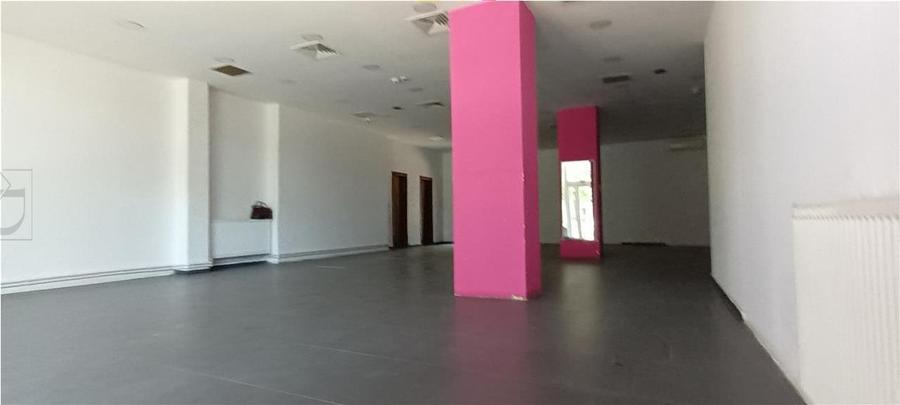 Spatiu comercial 120 mp, open-space vitrina mare - Circumvalatiunii - Bogdanesti