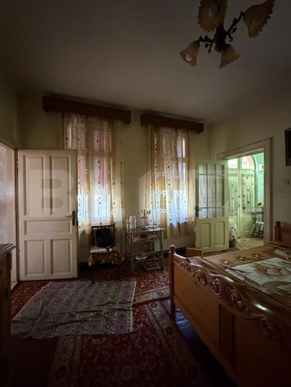Casa parter, 273 mp teren, front 14,52 ml, zona Schmith/ Tribunal