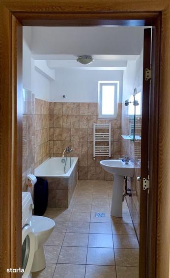 Garsoniera 40 mp decomandata etaj 1 din 2 + parcare dedicata