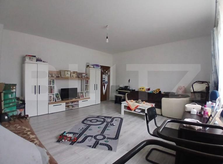 Casa cu 3 camere, 112 mp, 720 teren, zona Micro I