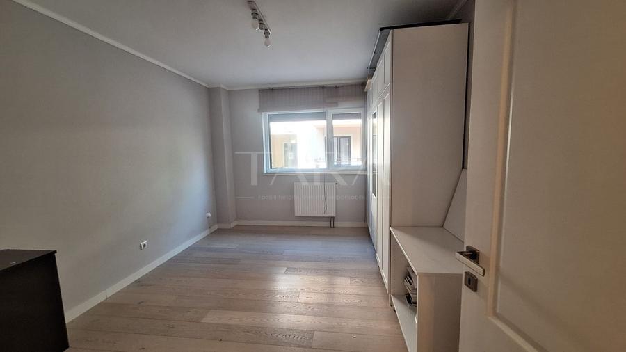 EXCLUSIVITATE – 3 camere în bloc tip vilă, zonă liniștită, Bună Ziua.