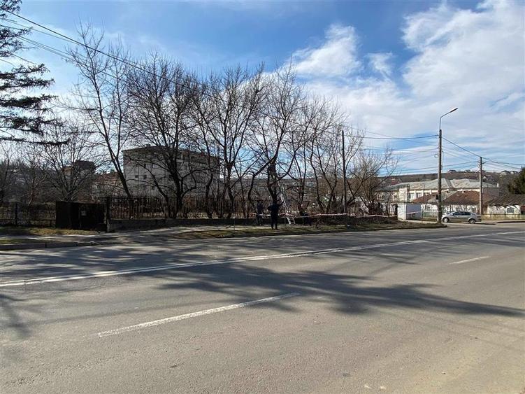 Teren sos. Bucium, de la 1000mp la 2767mp, aproape de Plopii fara Sot