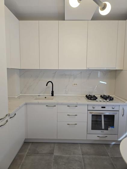 Inchiriez Apartament 2 Camere