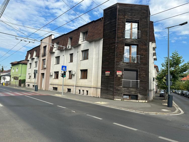 SPATIU BIROURI zona Centrala finisat la cheie 80mp!