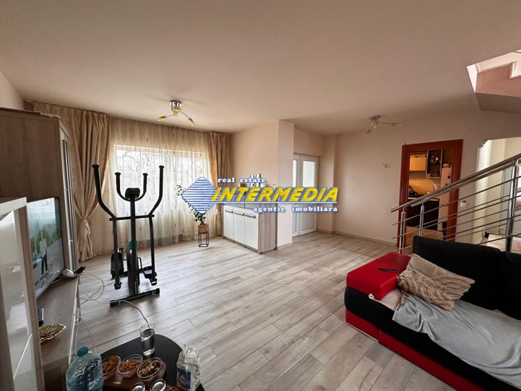 Casa in Centru finisata, mobilata, utilata complet