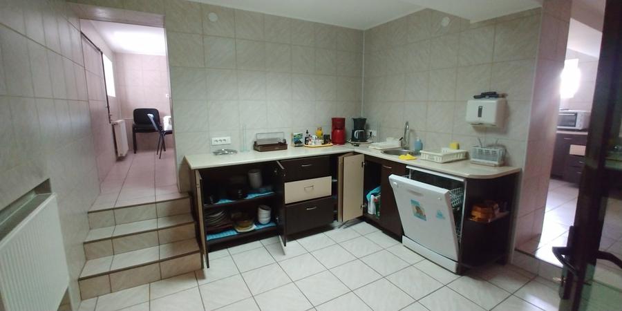 Vila/Pensiune,casa administrator,teren plat 2000Mp