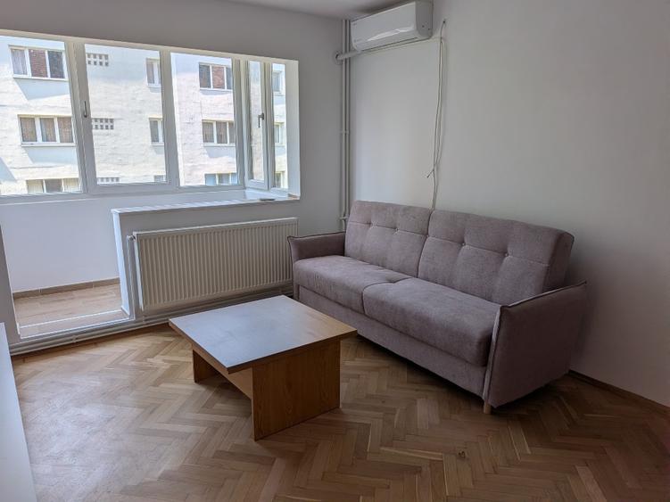 Apartament 3 camere + bucătărie, Take Ionescu/Medicina/ISHO – 60 mp, renovat, ce
