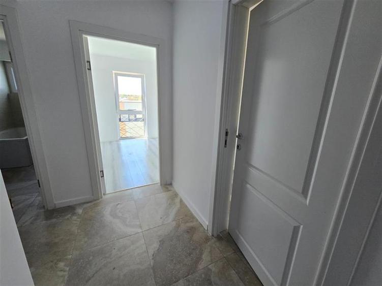 Apartament nou, intabulat, 2 camere, capat CUG