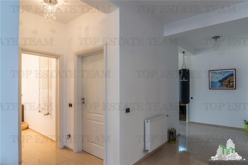 Vila 5 camere, Pasarea, Branesti cu piscina