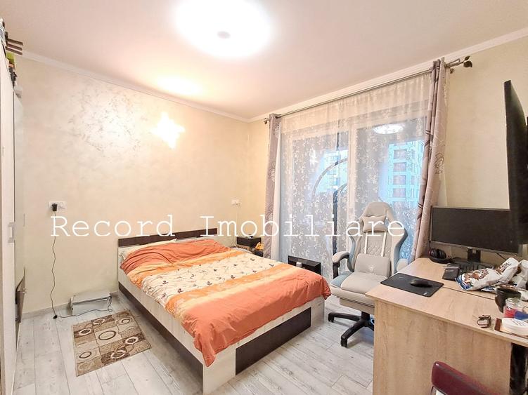 Apartament 4 camere sup.utila 92,46 mp,garaj subteran COLUMNA VIVO