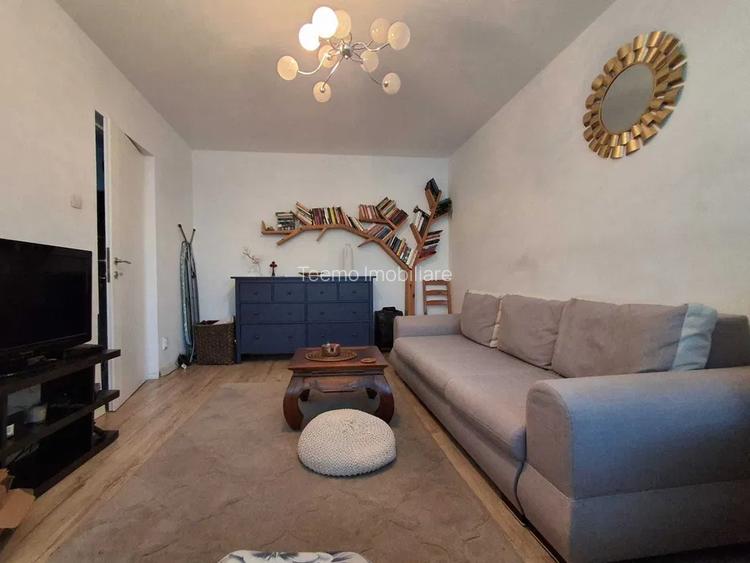 Apartament 2 camere, decomandat, 52 mp, ac, balcon, bloc izolat, Pajura - 3