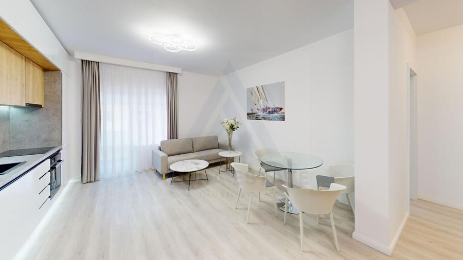 Apartament 3 camere balcon 7.8 mp si parcare privata pe Dna Stanca