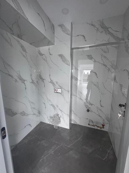 Spatiu comercial, cladire noua , finisat