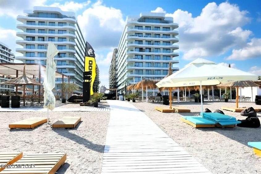 Sea On - Mamaia Nord, 3 camere, etajul 1, terasa cu vedere la mare!