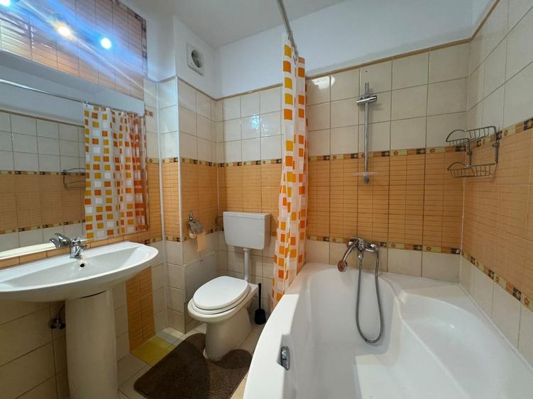 Vila D+P+ E1+M || CURTE PROPRIE SI GARAJ || EXPOZITIEI