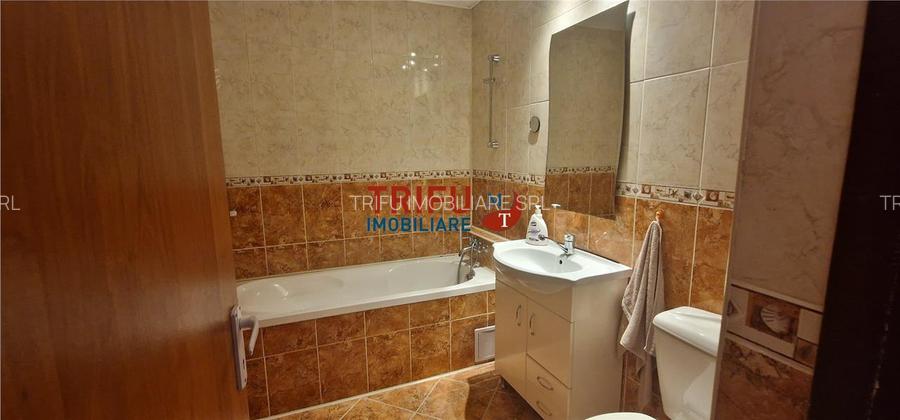 Apartament Spațios cu Balcon Închis și Parcare – Zona Cetate - 12