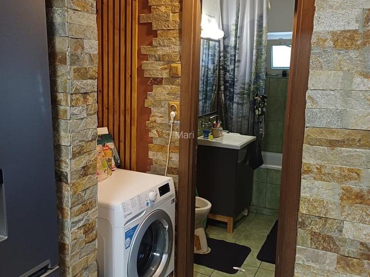 Apartament decomandat două camere, Rovine - 8