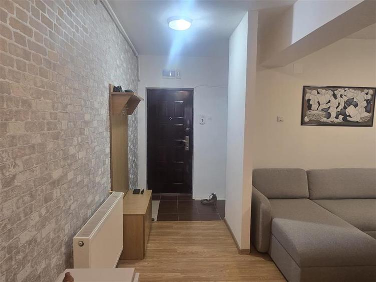 Apartament 2 camere decomandat de vanzare zona Euromaterna