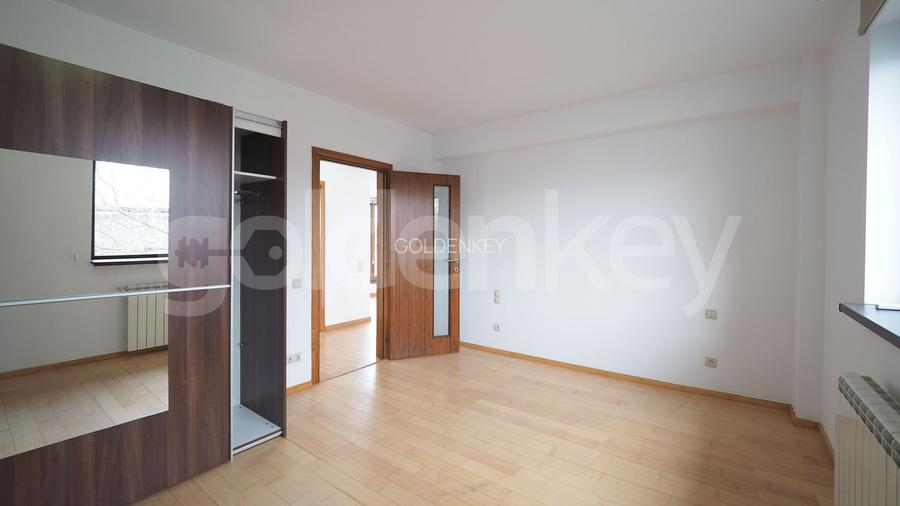 Vilă individuala superba cu 7 camere si piscina exterioara - 25