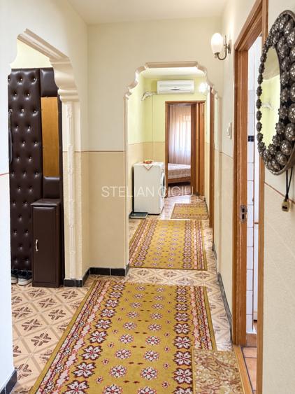 Apartament 3 camere decomandat, 72 mp, Bd. 1 Decembrie - 4
