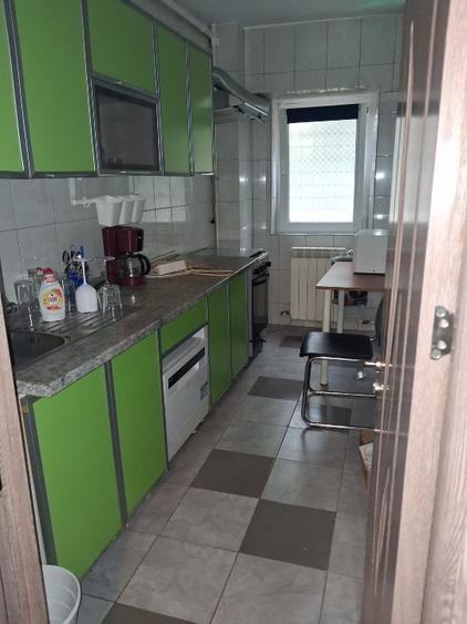 Inchiriez garsoniera Timpuri Noi