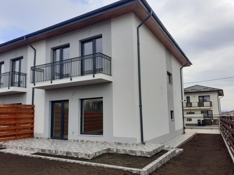 Vila de vanzare Valea Lupului