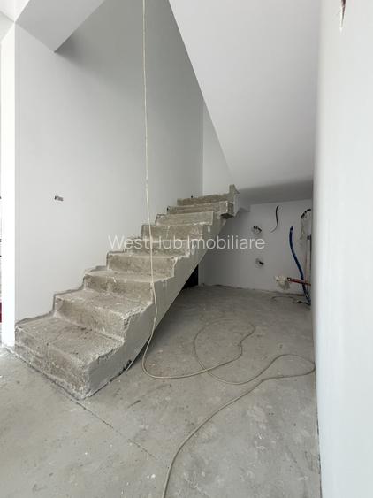 Duplex 4 camere, 125mp utili, 350mp teren, terasa 10mp - Giarmata vii - 13