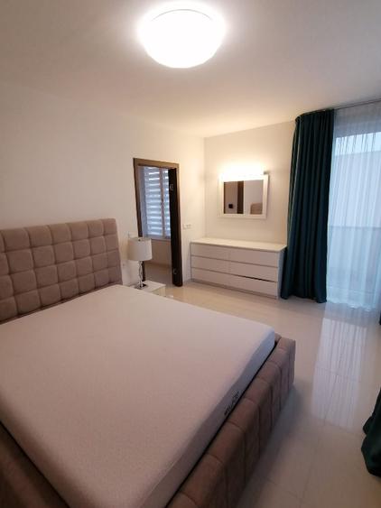 Inchiriez apartament 2 camere zona Andrei Muresanu