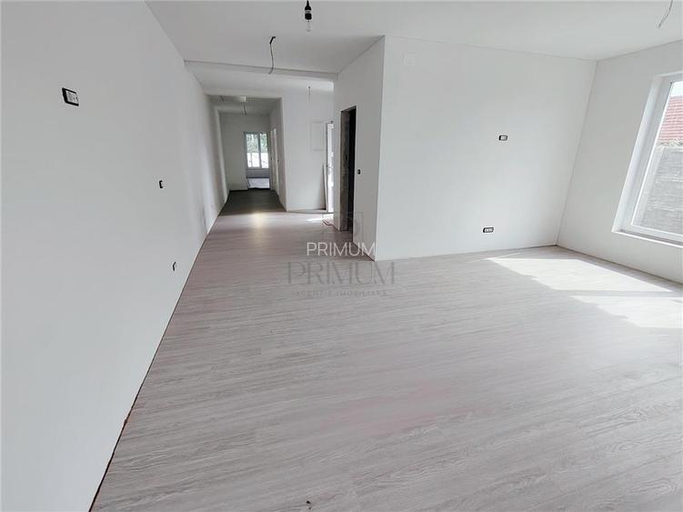 DUPLEX LA CHEIE - LA ASFALT - 4 CAMERE - 415 MP TEREN - 2