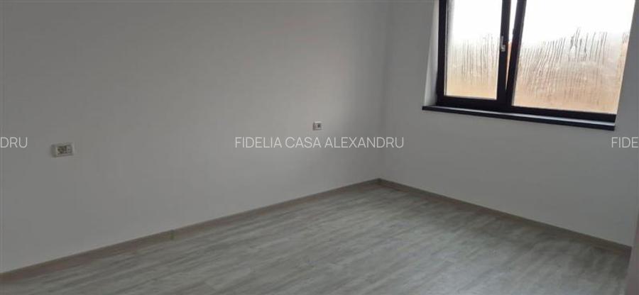 Vila P+M cu 3 camere si 470mp teren - de vanzare in Ciurbesti - 7
