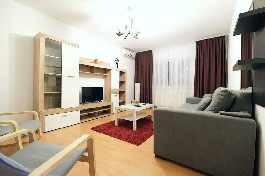 BANEASA-Str. Marinarilor, apartament 2 camere decomandate cu centrala