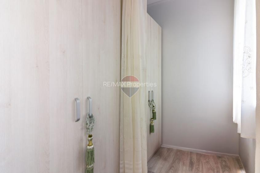 Casă / Vilă de vanzare cu 14 camere, 14 bai, teren 650 mp, 14xparcare - 10