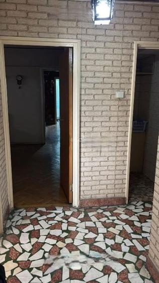 Apartament 4 camere-semidecomandat-spatios-zona Titulescu/Victoriei