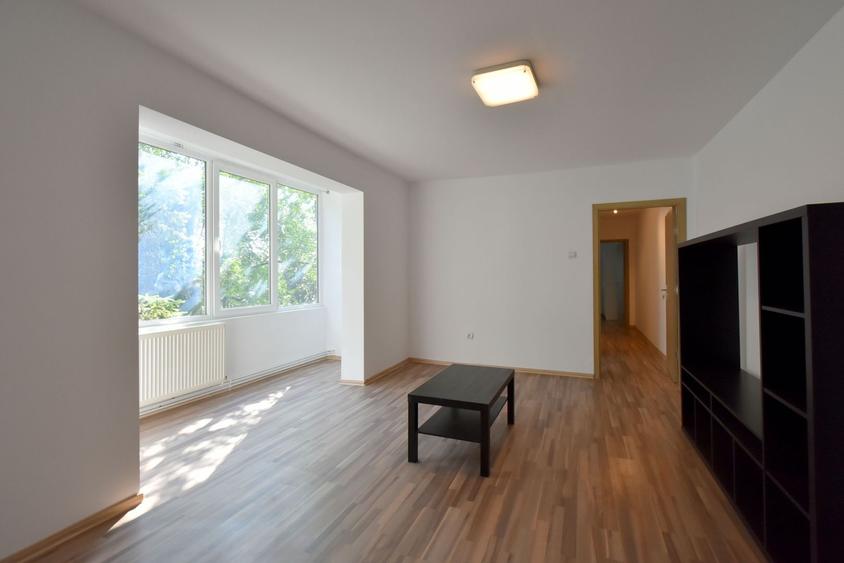 Apartament 3 camere - de inchiriat - zona Iulius Town
