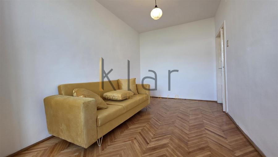 Casa / Birou 3 camere 140mp D+P+E zona Andrei Muresanu Sud
