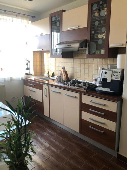 Apartament 2 camere, 50 mp, zona Central - Presco