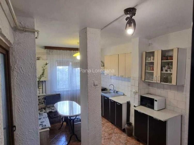 Vand apartament Craiova, zona Lapus Arges - 2