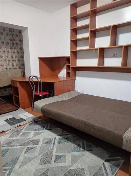 LIPOVEI - PARTER - 4 CAMERE - 2 BAI - 2 BALCOANE - CENTRALA PROPRIE - BOXA