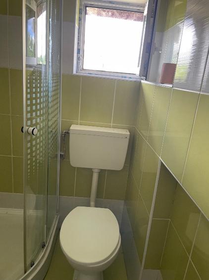 Închiriez apartament pe termen lung (minimum 1 an)