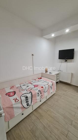 SUPERBA GARS. MODERNA, ZONA LUJERULUI, CRANGASI - 9